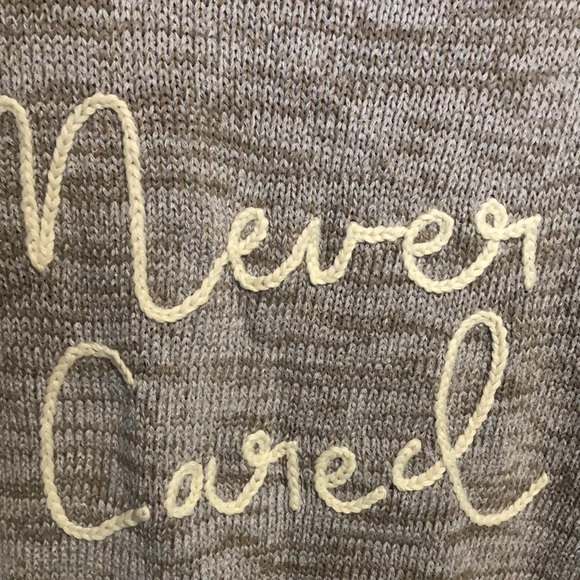 Revolve Wildfox distressed v neck knit sweater - Picture 5 of 12